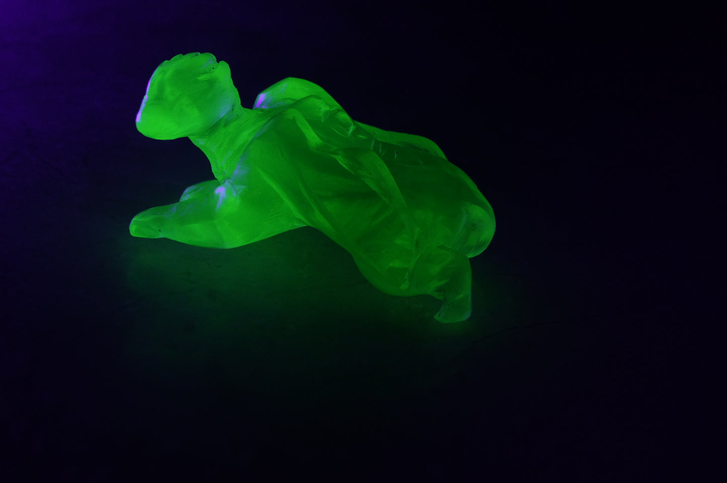 Statuette Uranium Dragon