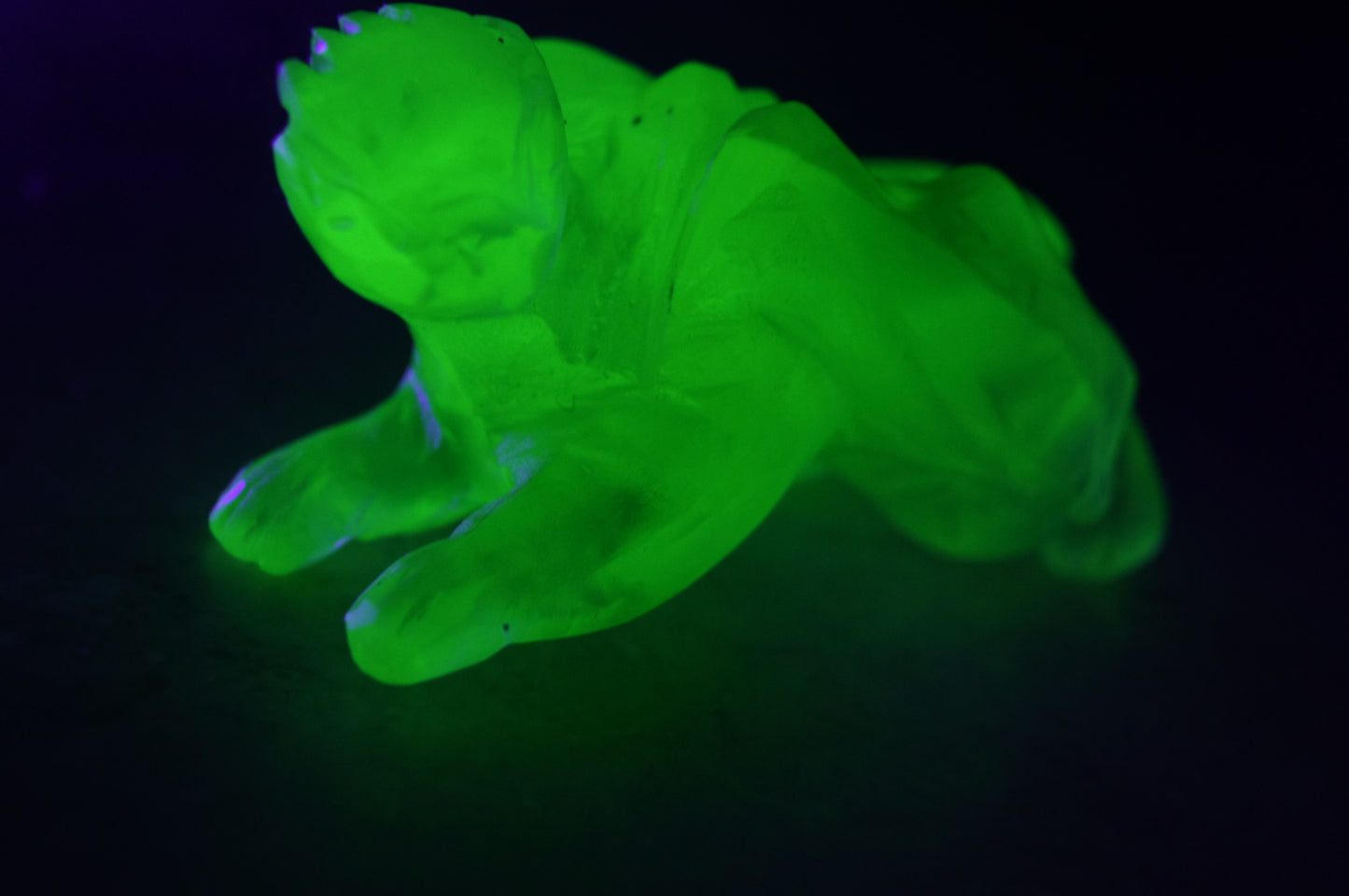 Statuette Uranium Dragon